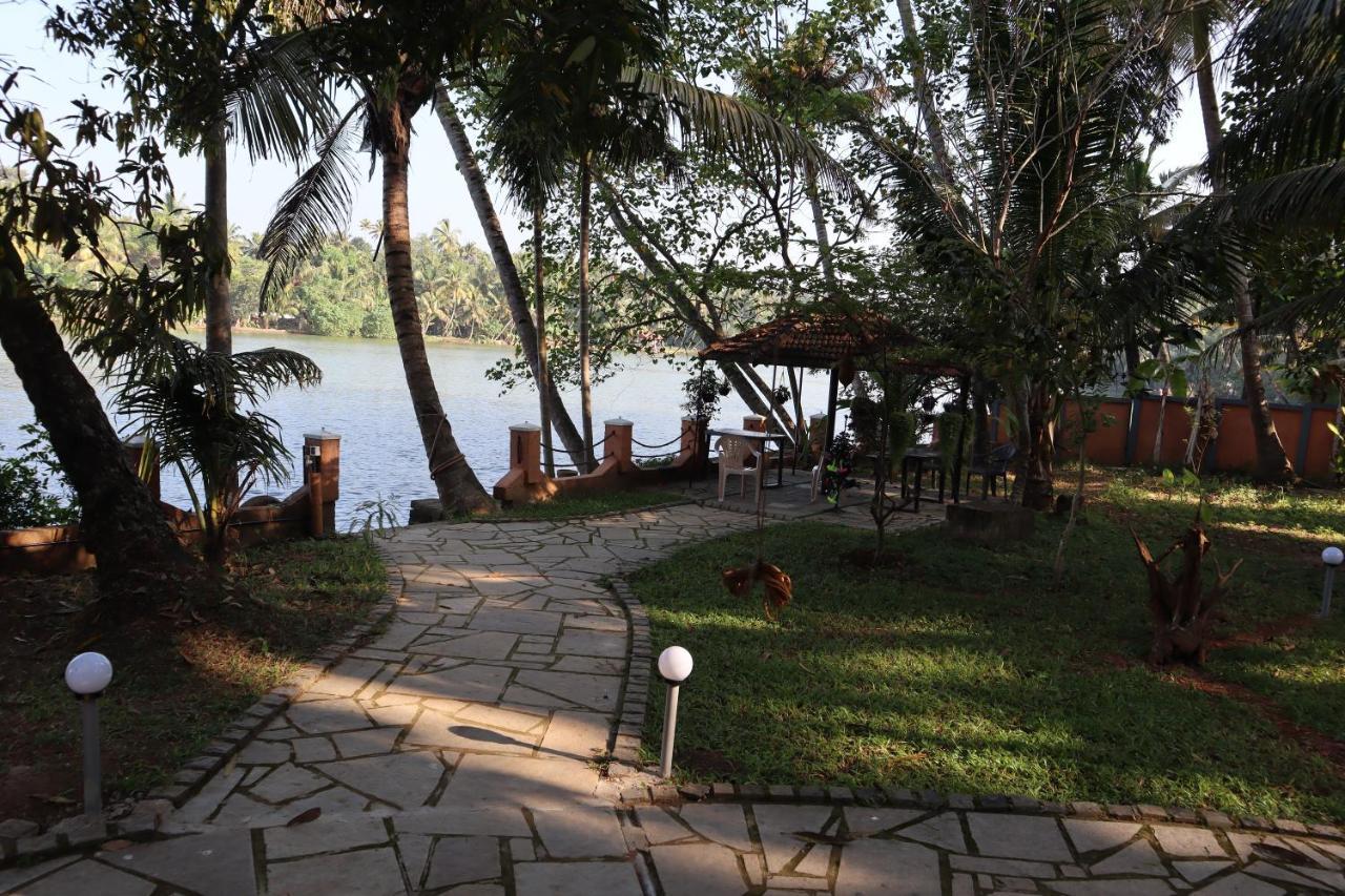 Greenchromide Homestays Mundrothuruth Экстерьер фото